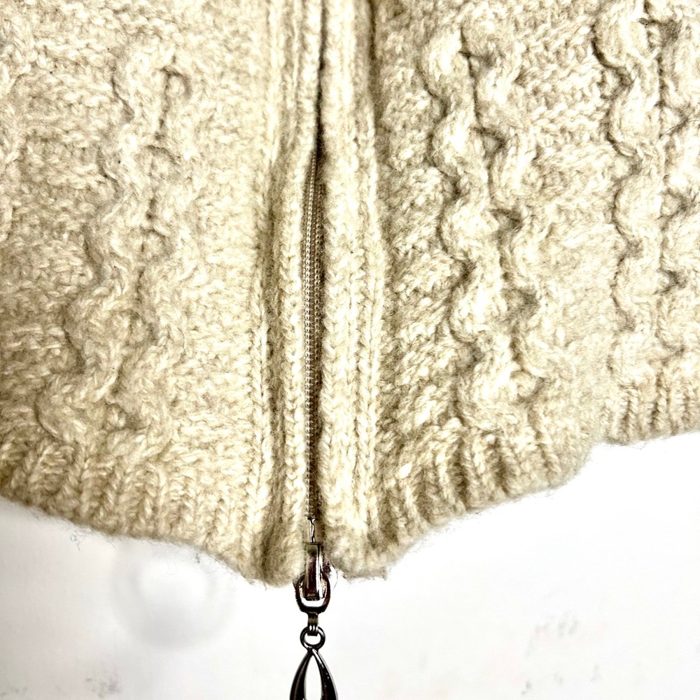 AranCrafts Ireland Cable Hooded Knit Zip Sweater in Cream SZ S - Picture 5 of 7